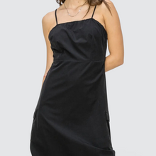 Load image into Gallery viewer, JADE DRAWSTRING CARGO DRESS