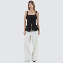 Load image into Gallery viewer, METAL TRIM DETAILED CORSET