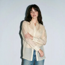 Load image into Gallery viewer, CREAM ORGANZA BUTTON DOWN
