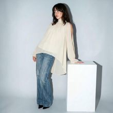 Load image into Gallery viewer, ARIEL CHIFFON BLOUSE
