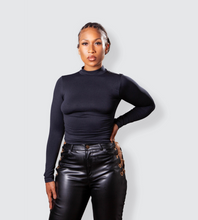 Load image into Gallery viewer, AVA BLACK MOCK NECK TOP
